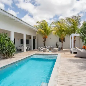 villa-zarza.comcaribbean.com/
